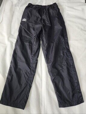 Umbro Black Men’s Snap-Button Windbreaker Joggers Size L